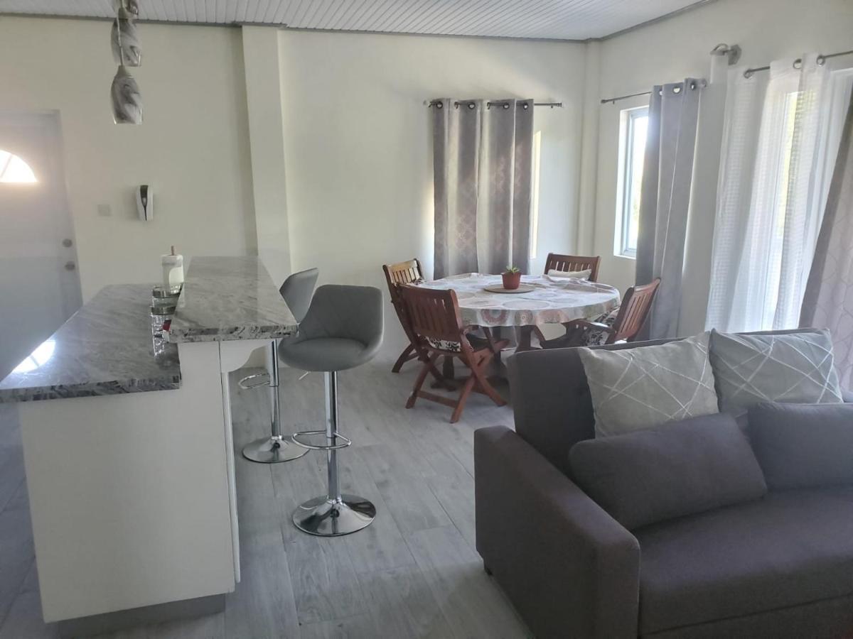 Tranquility Suites- Feels Like Home Choiseul Exterior foto